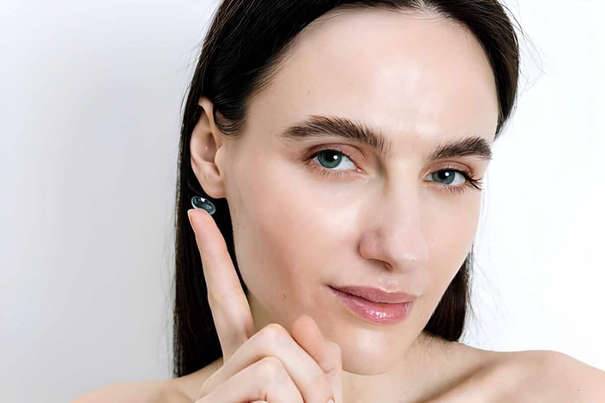 best contact lens for black eyes